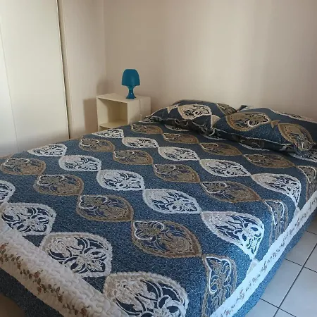 Calme T2 Avec Terrasse A Hendaye, Proche Plage - Fr-1-239-780 Exterior photo