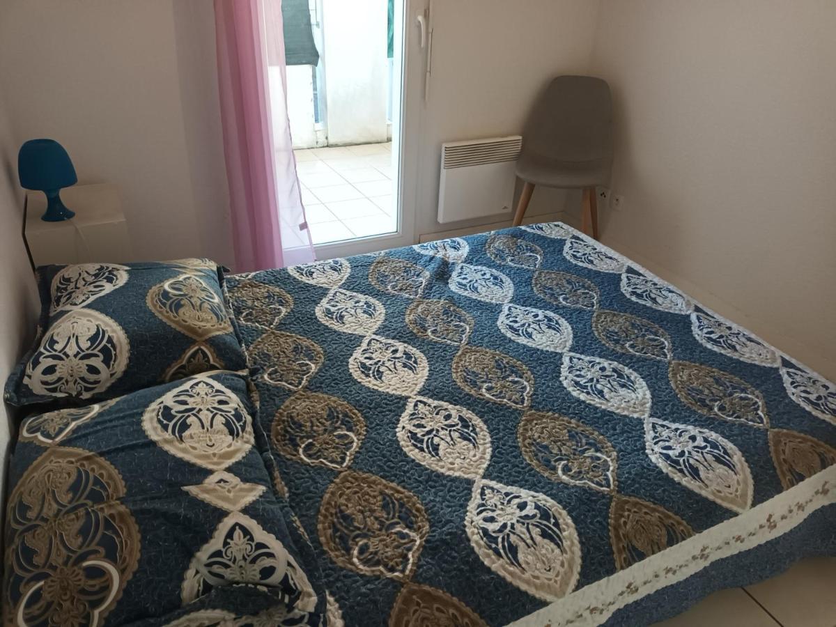 Calme T2 Avec Terrasse A Hendaye, Proche - Fr-1-239-780 Hendaye